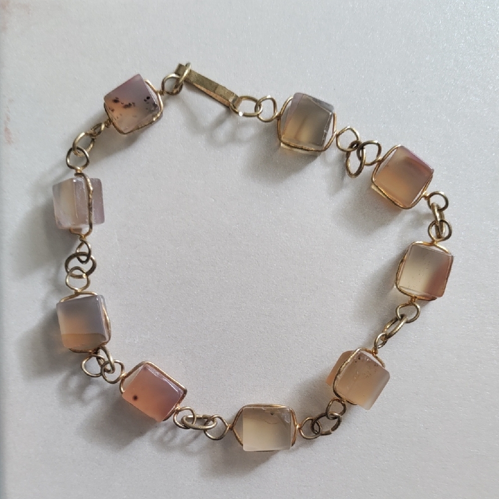 Delicate Gold Clear Gem Bracelet